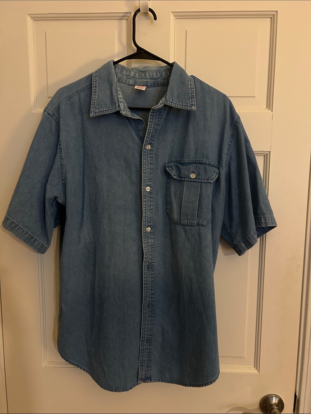 Casual Short-Sleeve Denim Button-Down Shirt - Light Blue